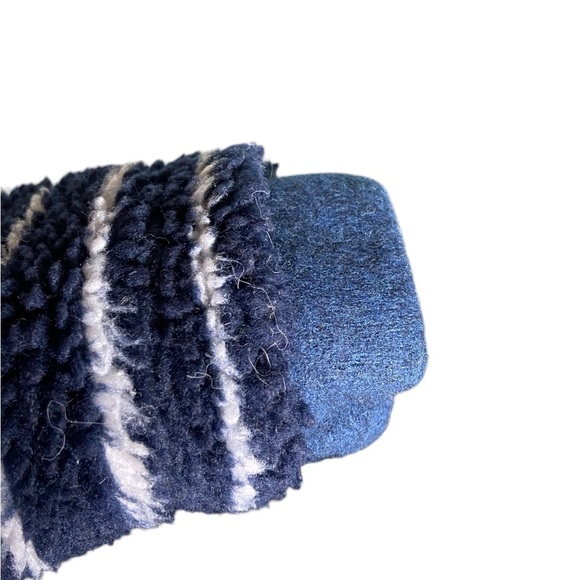 Vineyard Vines Blue and White Striped Sweatshirt with Stand-Up Collar - Picture 7 of 8